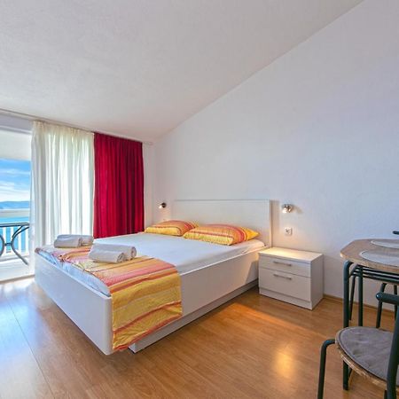 Adria Brela Apartments Esterno foto