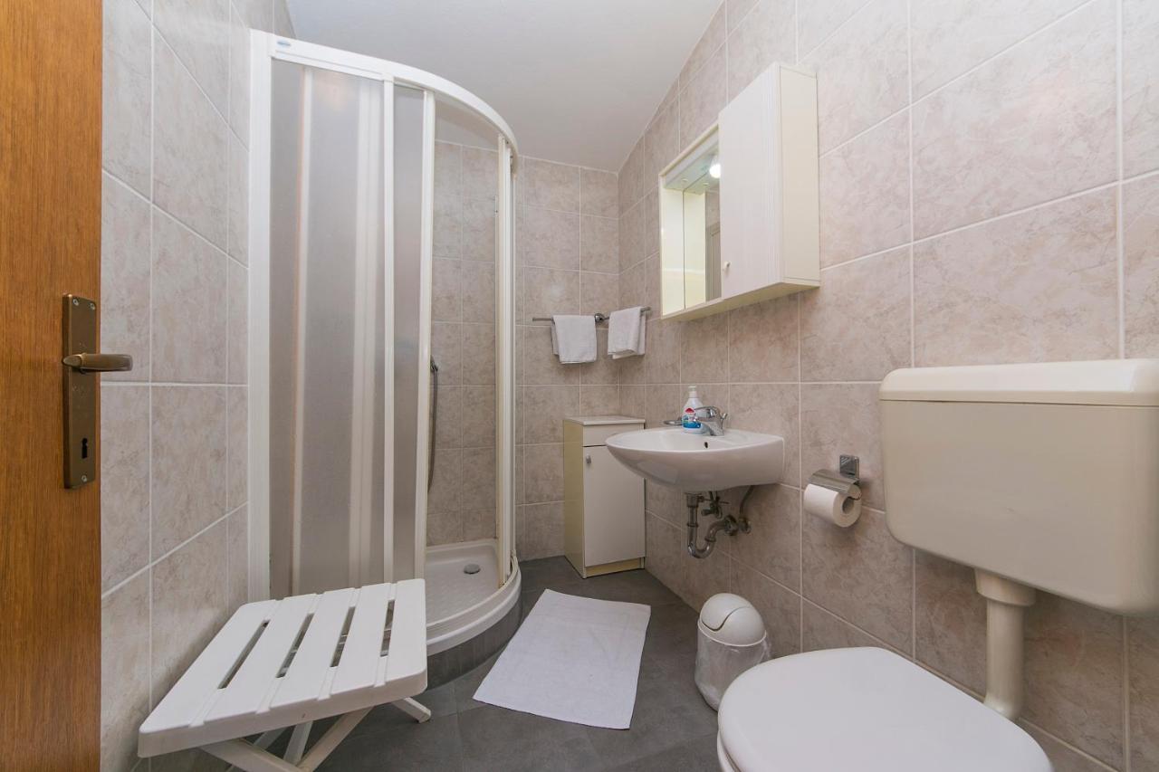 Adria Brela Apartments Esterno foto